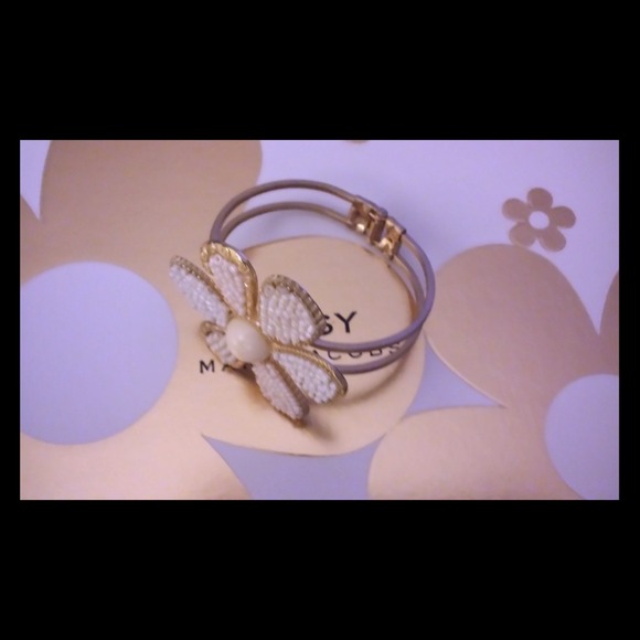 Daisy Marc Jacobs cuff. SOLD