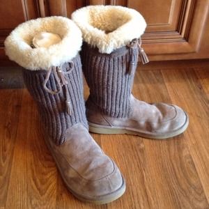 UGG Australia Boots Size 10
