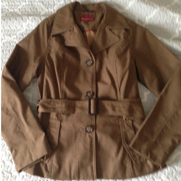 ⭕Sold⭕Perfect fall jacket! - Picture 2 of 3