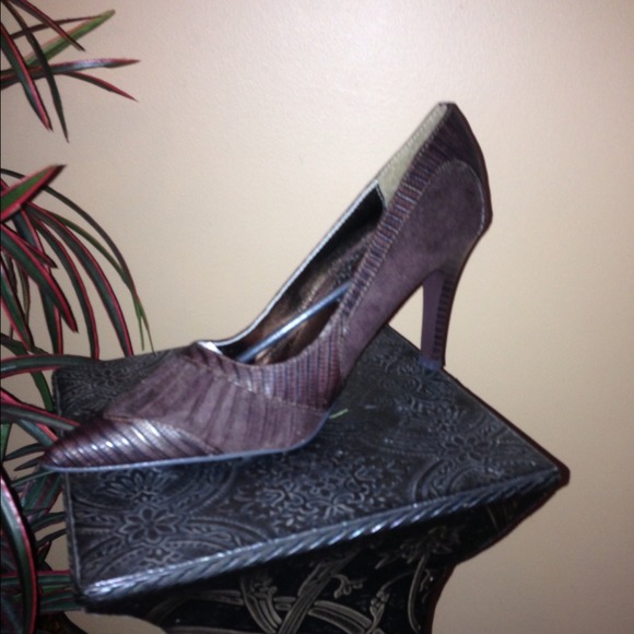 Brand new brown pumps available in other sizes