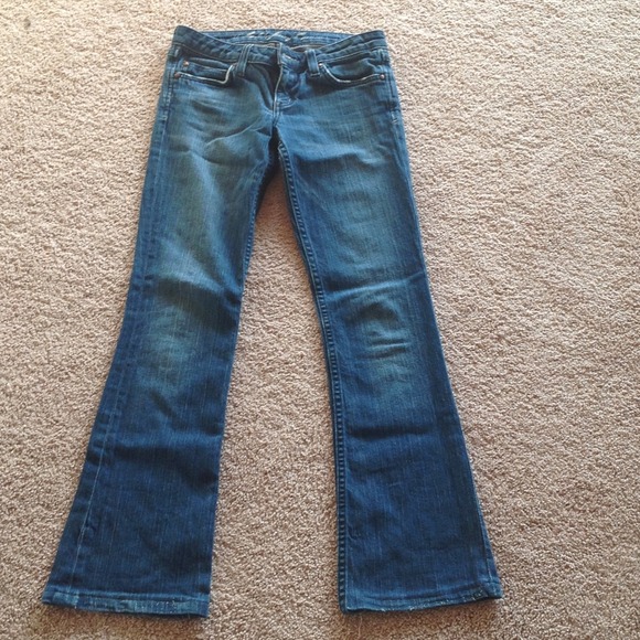 Juicy Couture Jeans. The Carli