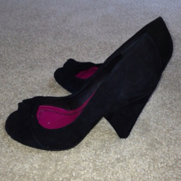 Reduced! Cute Black Heels
