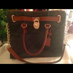 $$ PRICE REDUCTION$$ Authentic MK handbag NWOT