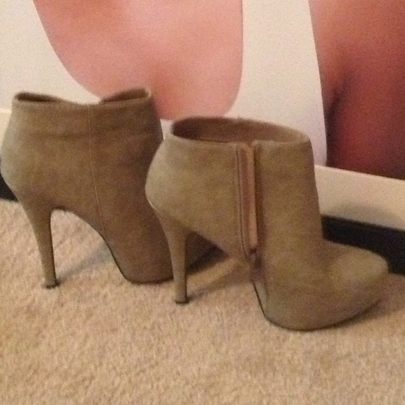 Hot Snake Skin embellished Qupid ankle booties