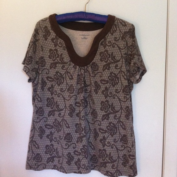 Cute, ready for fall top