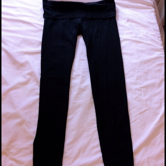 🚫❌SOLD IN BUNDLE❌🚫Victoria's Secret - Picture 2 of 3