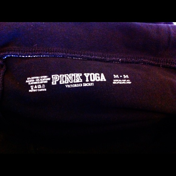 🚫❌SOLD IN BUNDLE❌🚫Victoria's Secret - Picture 3 of 3