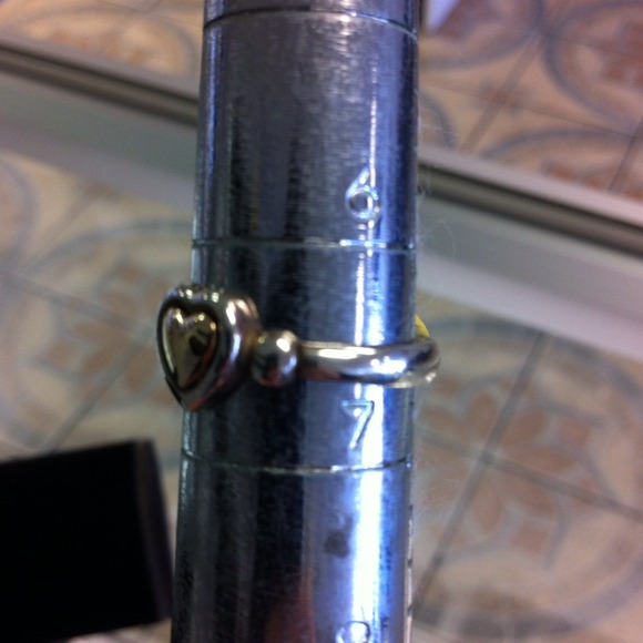 Sold❌🚫James Avery true heart ring - Picture 3 of 4