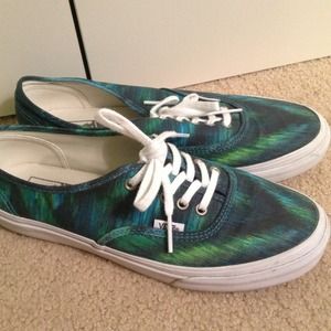 Limited Edition Turquoise Printed Vans