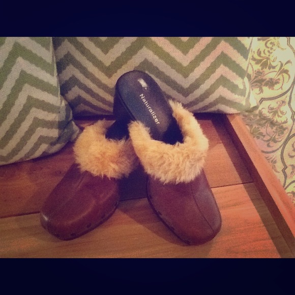 Fur CLogs