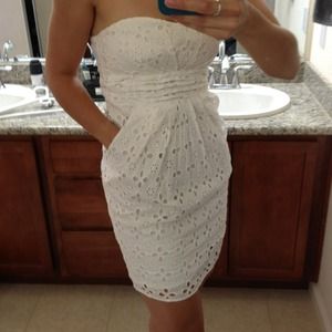 **Hold for @insatiablegypsy**  White eyelet dress!