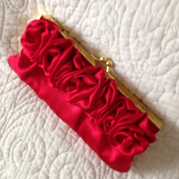 Red Clutch