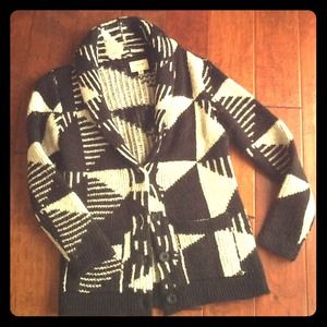 SOLD to @megger Winter sweater Cardi