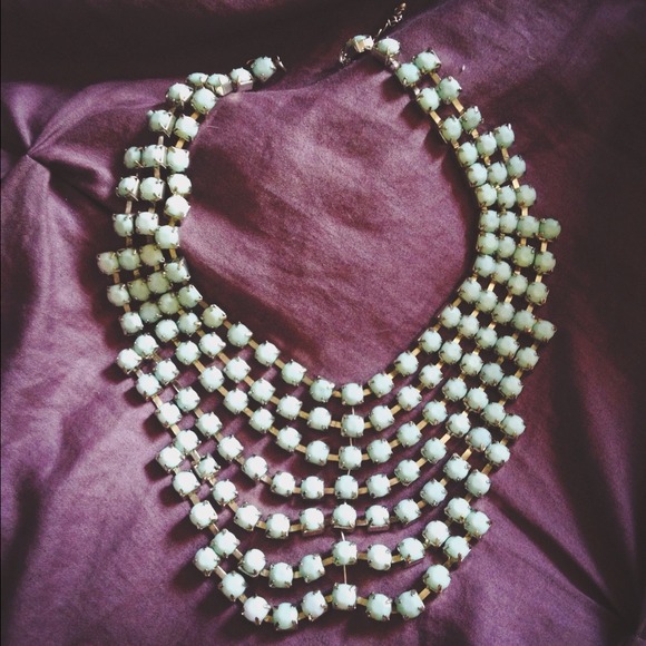 ❌SOLD❌Turquoise Stone Necklace - Picture 2 of 2