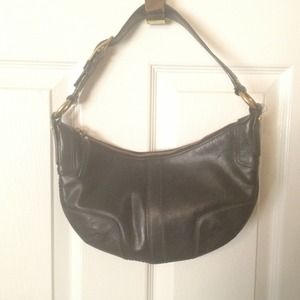 Coach Soho black leather handbag w/ gold hardware