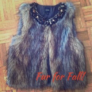 Express faux fur vest
