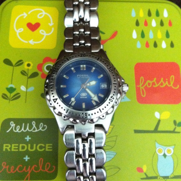 Fossil Accessories - Fossil Watch with Tin running perfectly