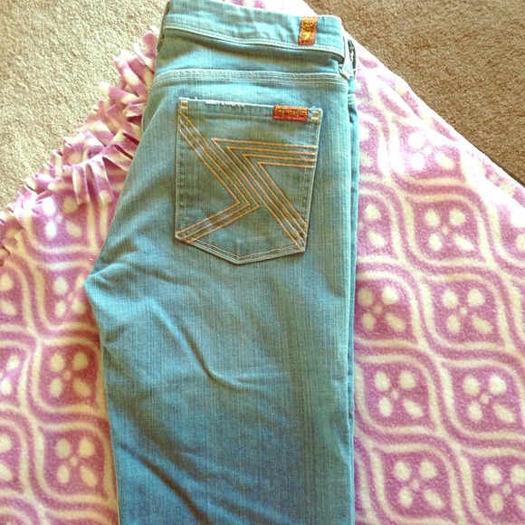 Seven7 Jeans