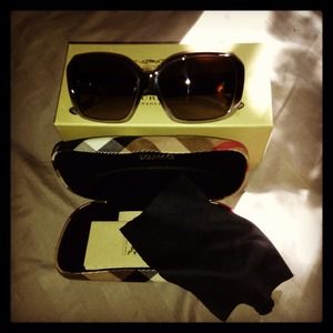 Burberry authentic sunglasses