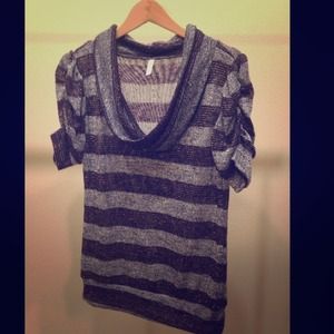 Grey and Dark purple striped sweater top!