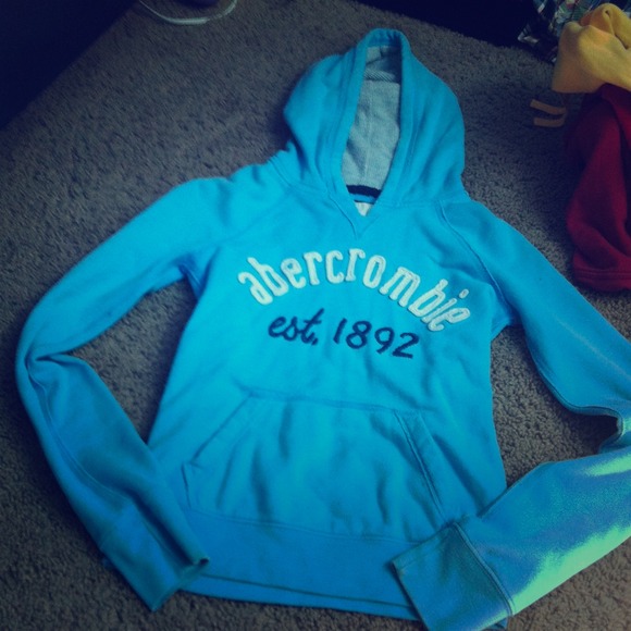 Blue Abercrombie sweatshirt SOLD🚫🚫