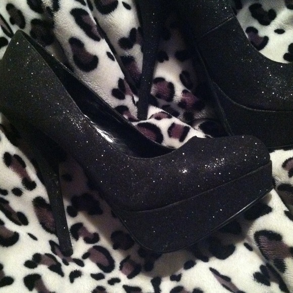 Back pumps - Picture 2 of 3