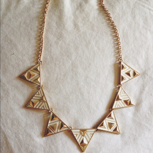Forever 21 Spike Necklace