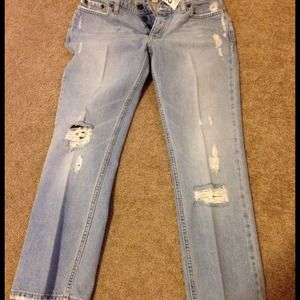 🚫DONATED🚫 
HOLLISTER cropped destroyed jeans 9