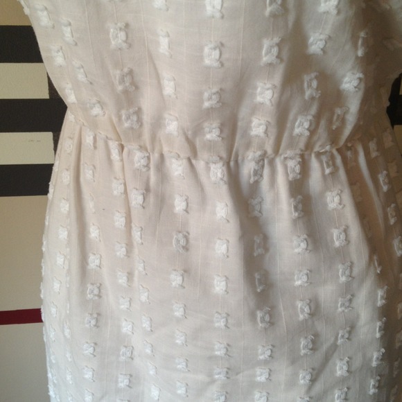SOLD.  White tea stained dress. So cute.  Sz M - Picture 3 of 4