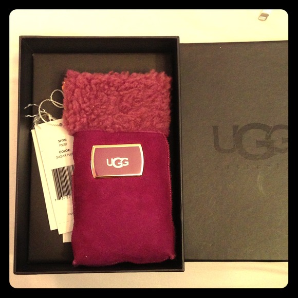 NWT UGG Australia "Jane" phone sleeve