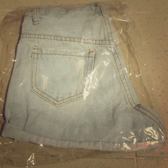 Denim Short - Picture 1 of 1