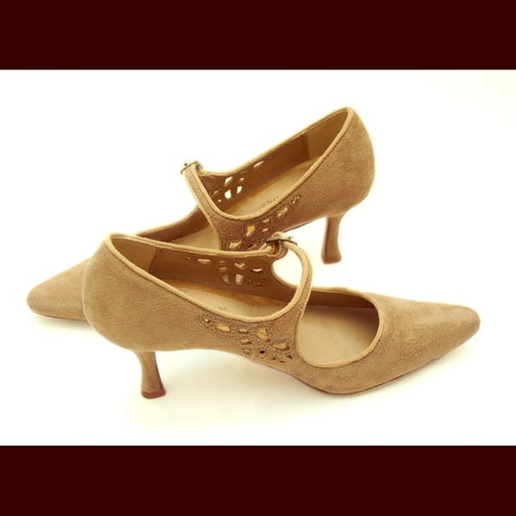 Women's Predictions Shoes