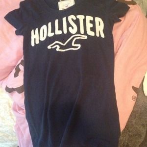 Hollister shirt