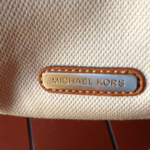 💐💖AUTHENTIC💕💕MK BAG💖