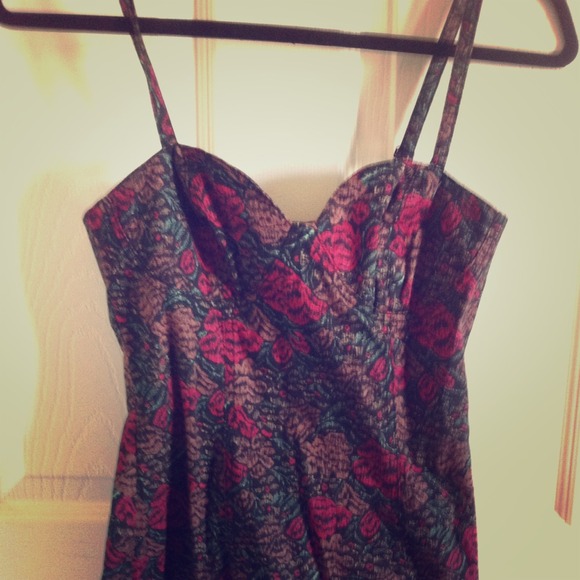 Pretty floral spaghetti strap dress