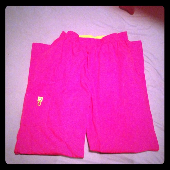✨Hot Pink Wonder Wink Scrub Bottoms