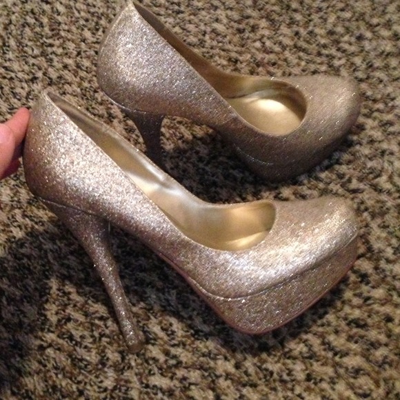 Women's heels gold - Picture 1 of 2