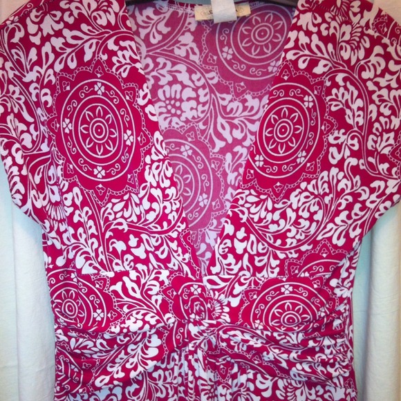 SUSHI FLOWERS deep v-neck cap sleeve dress!!! - Picture 2 of 2