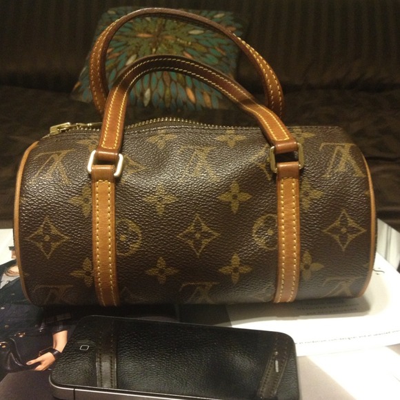 Louis Vuitton mini bag