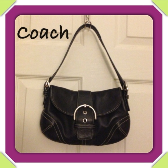 Coach Handbags - 🚫SOLD🚫 🎉HP 11/23🎉 Coach Leather Soho Buckle