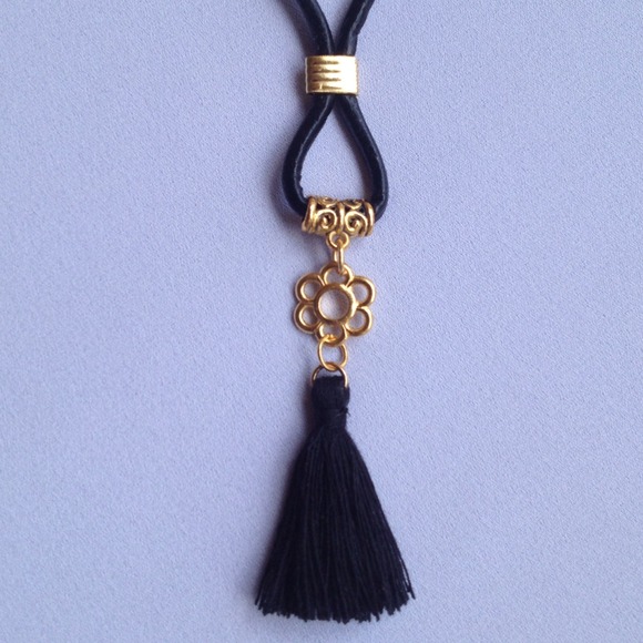 Tassel Necklace - Picture 2 of 2