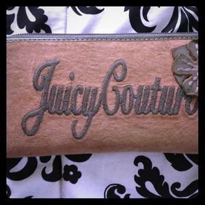 Juicy couture wallet