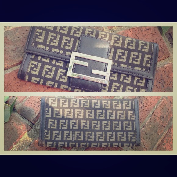 Fendi wallet