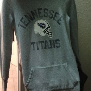 TENNESSEE TITANS HOODIE💙🏉
