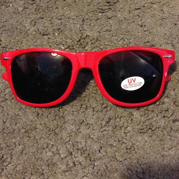 Nissan sun glasses