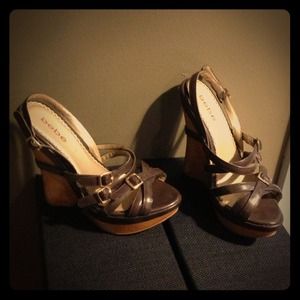 BeBe Wedges