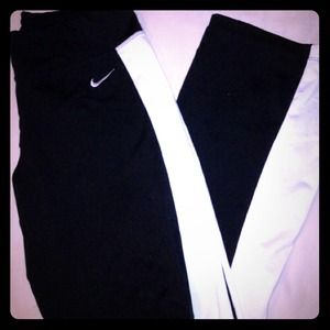 Nike Yoga Pants