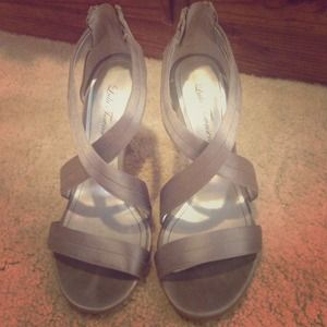 Silver-heeled sandals
