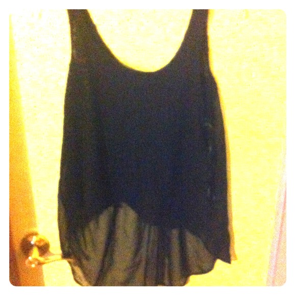 high-low top