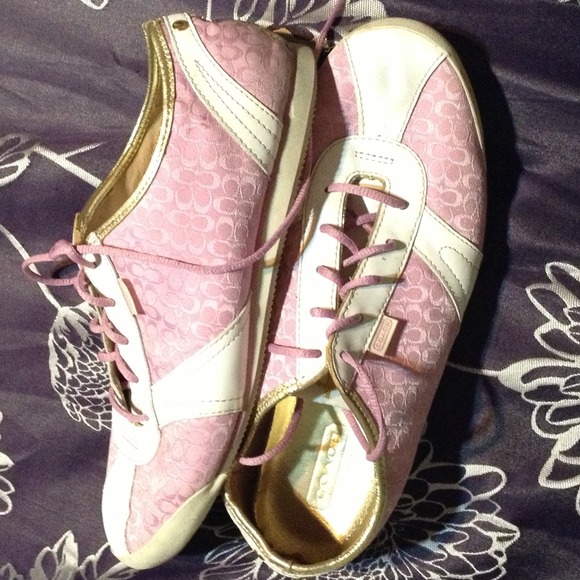 ❌SOLD❌ Coach tennis shoes ❌SOLD❌